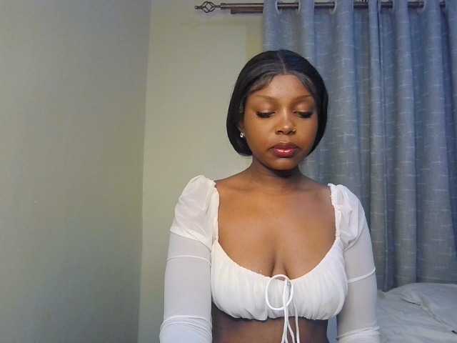 Nafartariee live cam on BongaCams