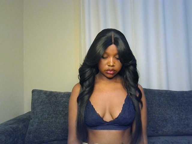 Nafartariee live cam on BongaCams