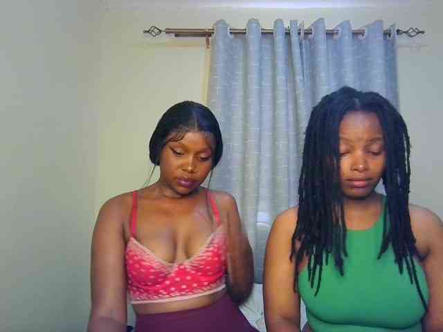 Nafartariee Live Webcam on BongaCams