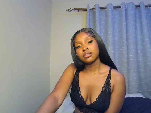 Nafartariee Live Webcam on BongaCams