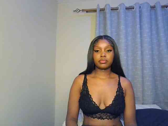 Nafartariee Live Webcam on BongaCams