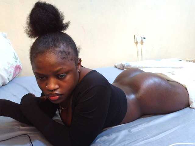 cute-mashall live cam on BongaCams