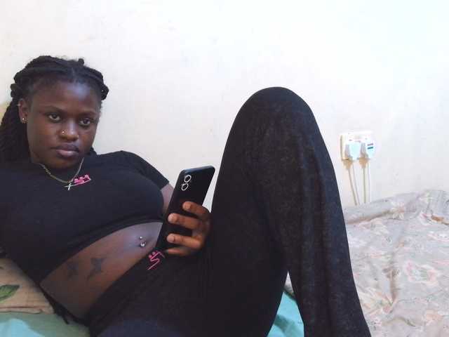 cute-mashall live cam on BongaCams