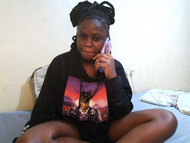 cute-mashall live cam on BongaCams