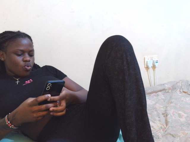 cute-mashall live cam on BongaCams