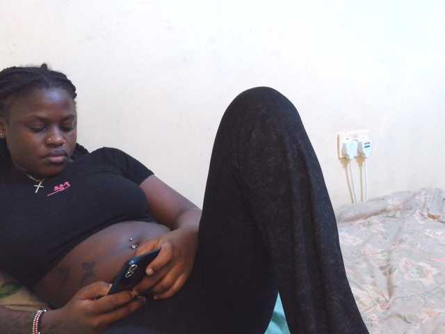 cute-mashall live cam on BongaCams