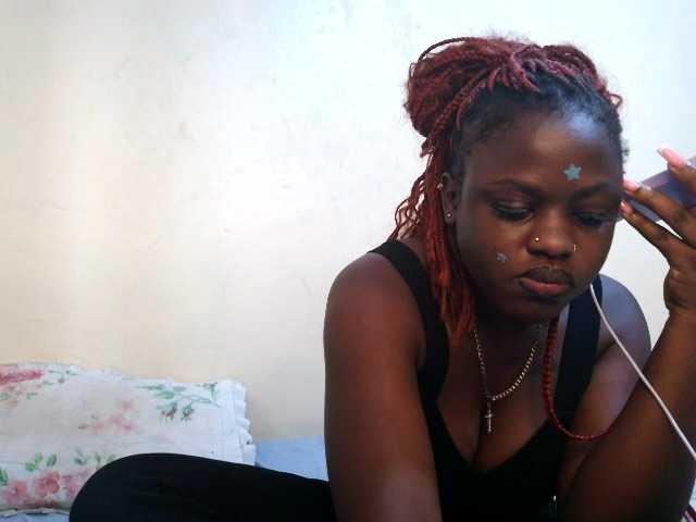 cute-mashall live cam on BongaCams