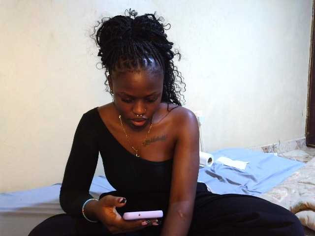 cute-mashall live cam on BongaCams