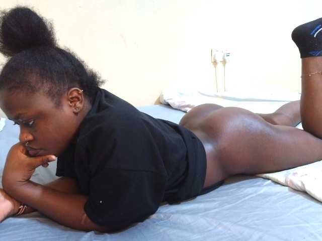 cute-mashall live cam on BongaCams