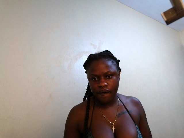 cute-mashall live cam on BongaCams