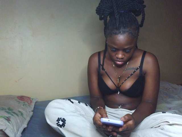 cute-mashall live cam on BongaCams