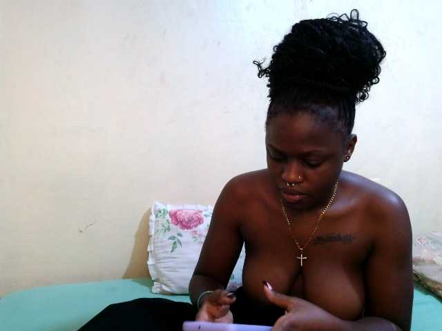 cute-mashall live cam on BongaCams