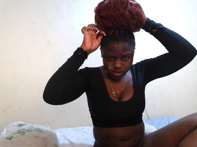 cute-mashall live cam on BongaCams