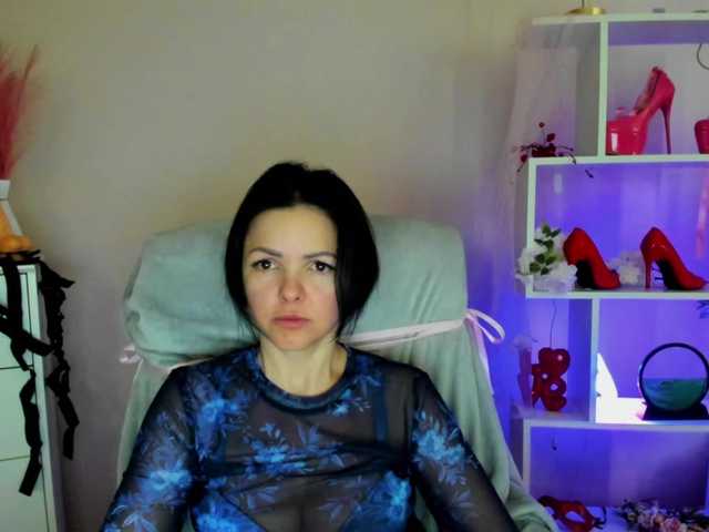 Mollybrunett's BongaCams show and profile