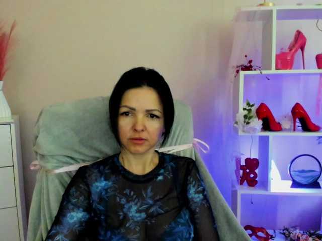 Mollybrunett's BongaCams show and profile