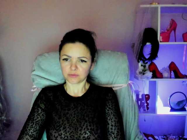 Mollybrunett's BongaCams show and profile