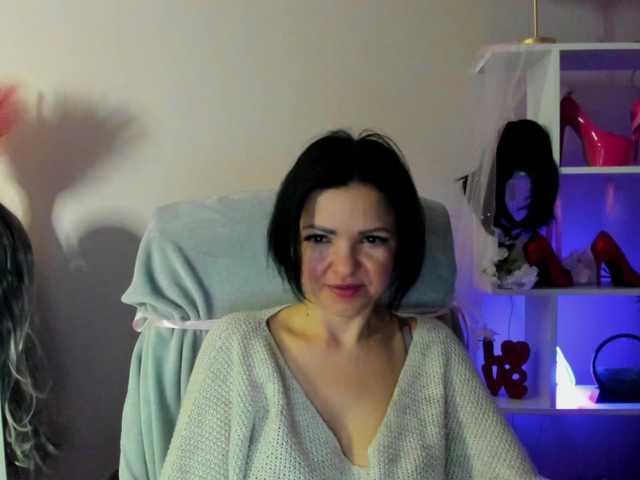 Mollybrunett's BongaCams show and profile