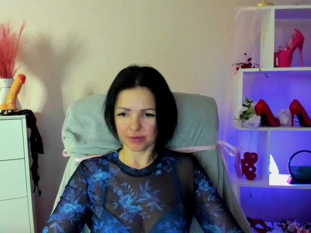 Mollybrunett's BongaCams show and profile