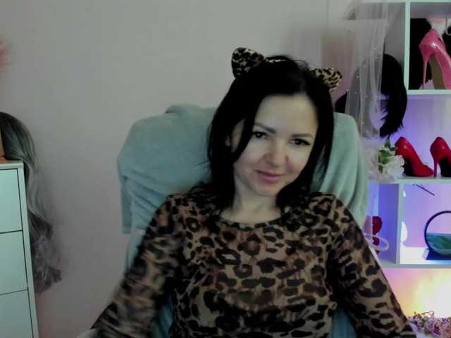  Mollybrunett chat room