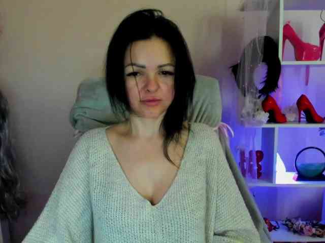 Mollybrunett Live Webcam on BongaCams