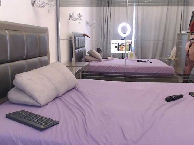 ailinaioki live cam on BongaCams