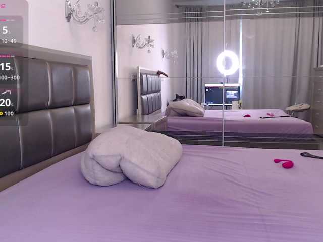 ailinaioki's BongaCams show and profile