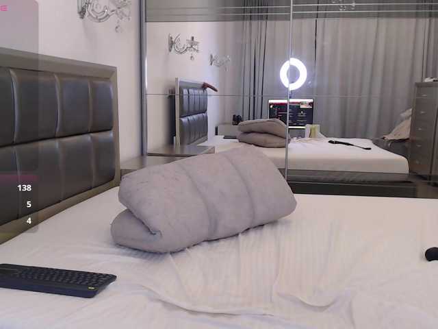 ailinaioki live cam on BongaCams