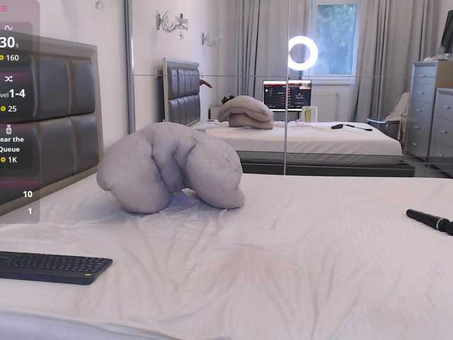 ailinaioki live cam on BongaCams