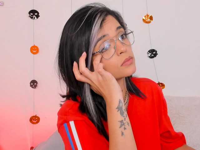 IvonneDuarte live cam on BongaCams