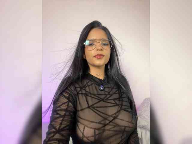 IvonneDuarte webcam