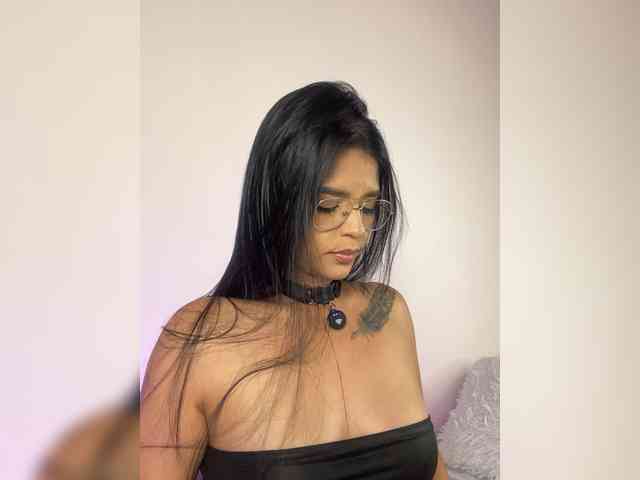 IvonneDuarte webcam