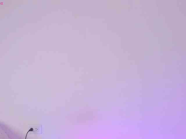 IvonneDuarte webcam