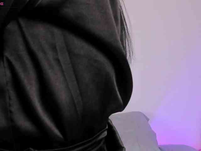 IvonneDuarte webcam