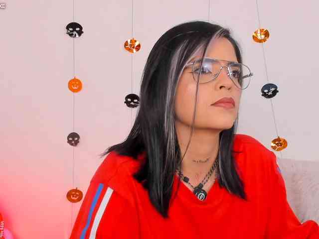IvonneDuarte webcam