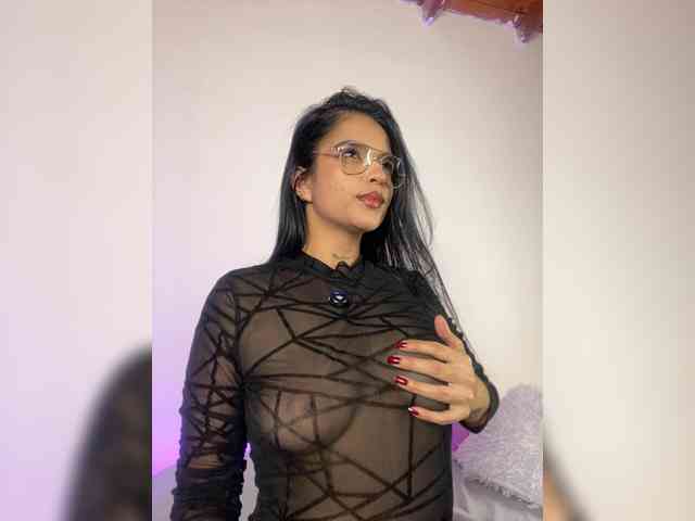 IvonneDuarte webcam