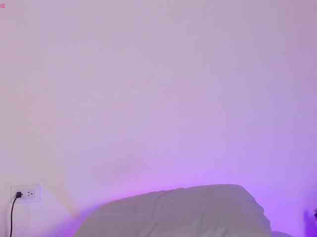 IvonneDuarte webcam