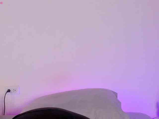 IvonneDuarte webcam
