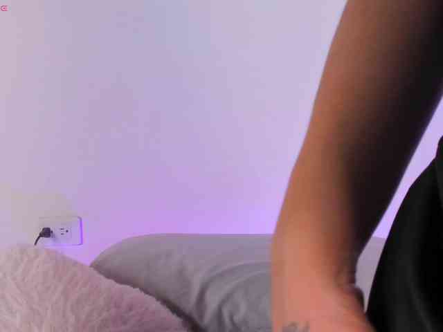 IvonneDuarte webcam