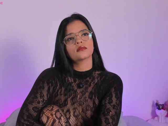 IvonneDuarte webcam