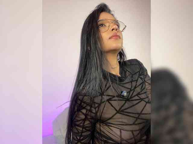 IvonneDuarte webcam