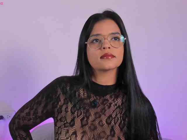 IvonneDuarte webcam