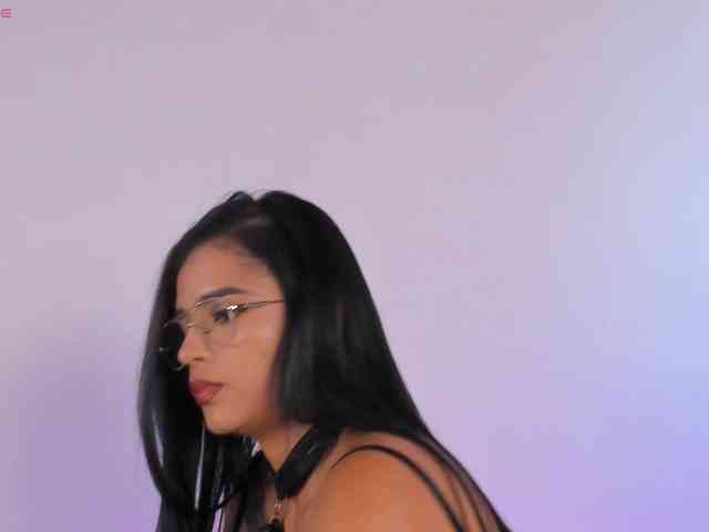IvonneDuarte webcam