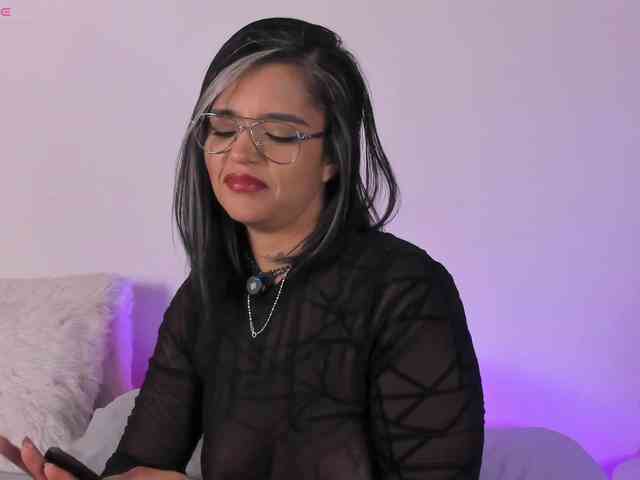 IvonneDuarte webcam