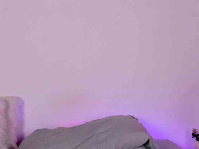 IvonneDuarte webcam