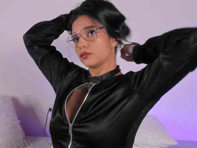 IvonneDuarte webcam