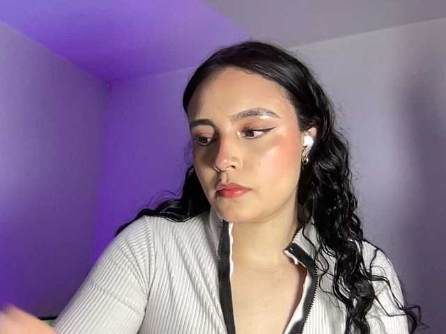 Salomepolaniee live cam on BongaCams
