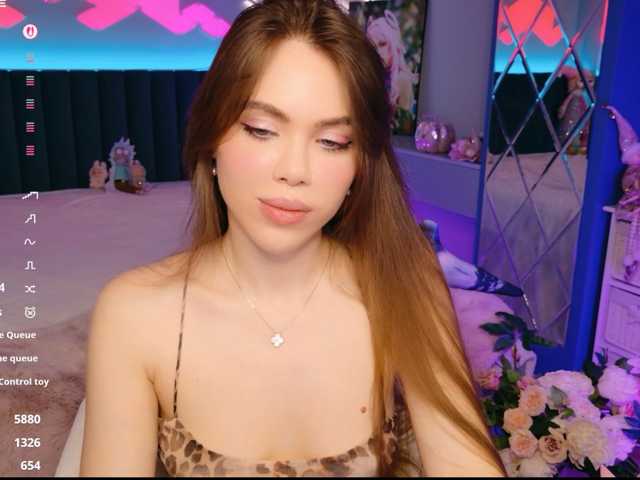 MimiFors live cam on BongaCams