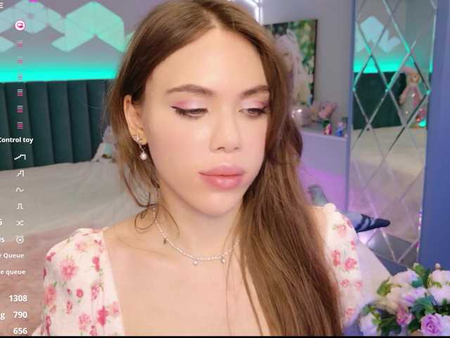 MimiFors live cam on BongaCams
