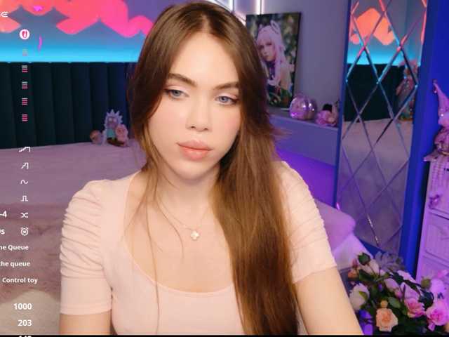 MimiFors live cam preview