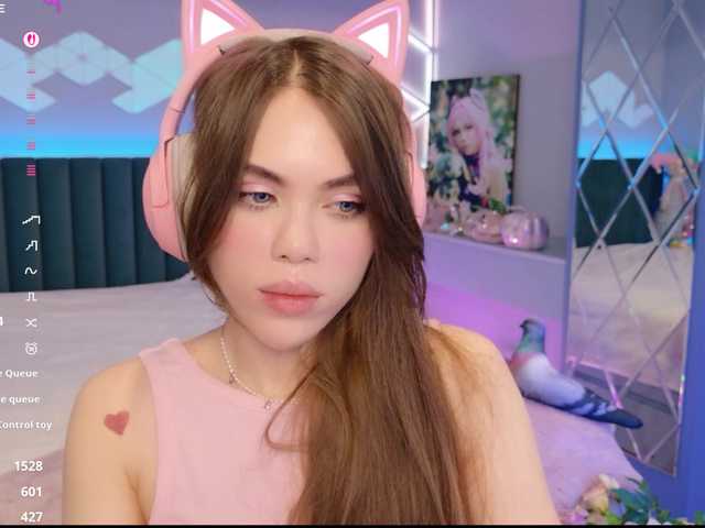 MimiFors live cam on BongaCams